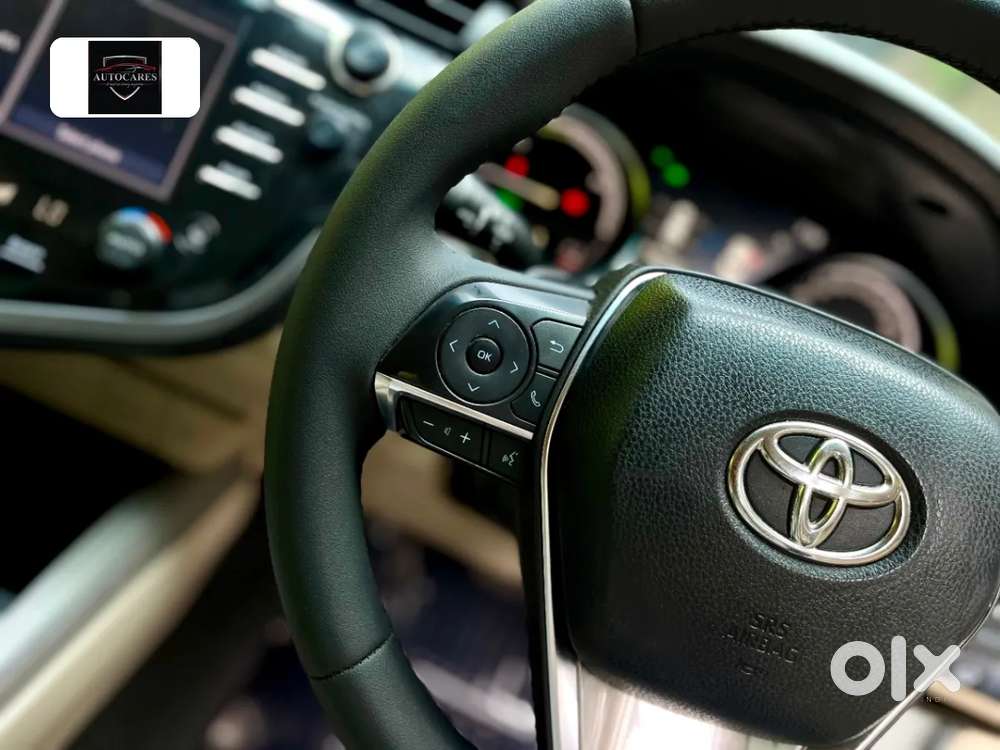 Toyota Camry Hybrid, 2021, Petrol