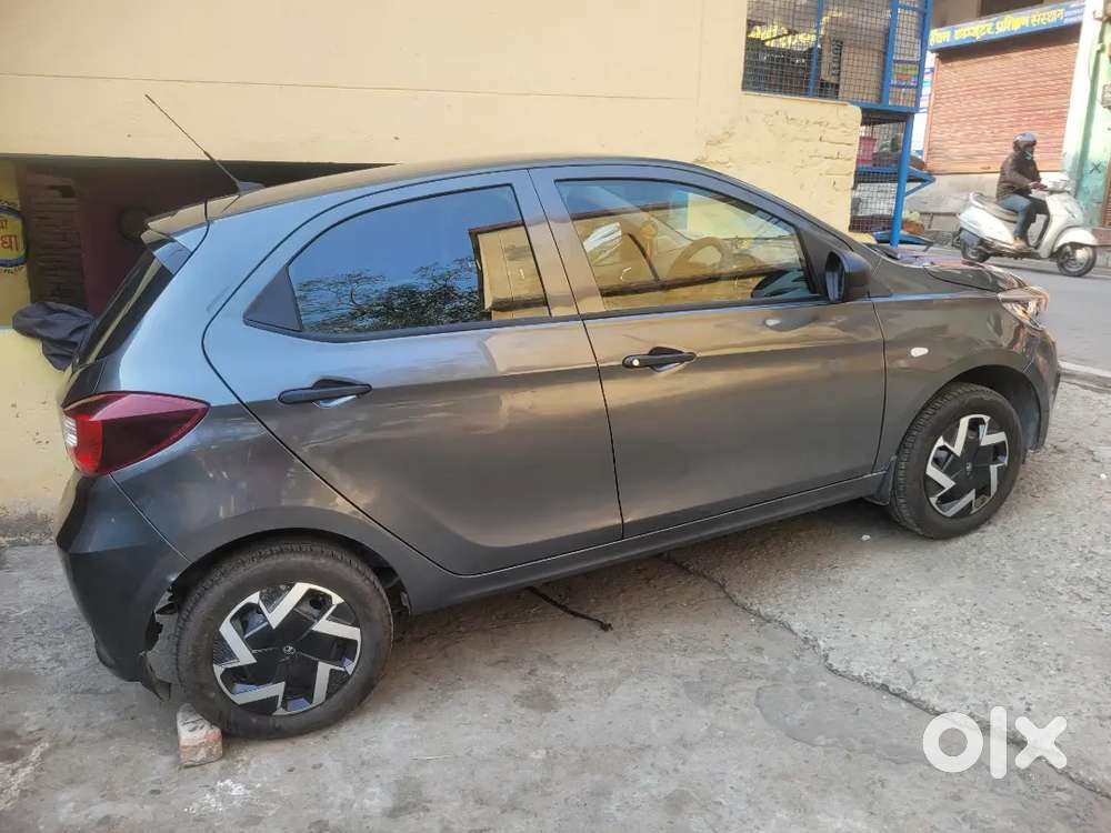 Tata Tiago Xm 2025