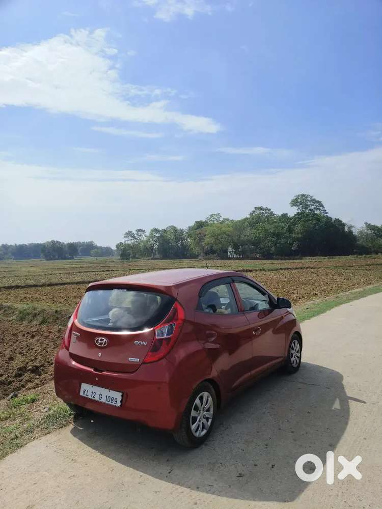 Hyundai Eon Sportz 2012