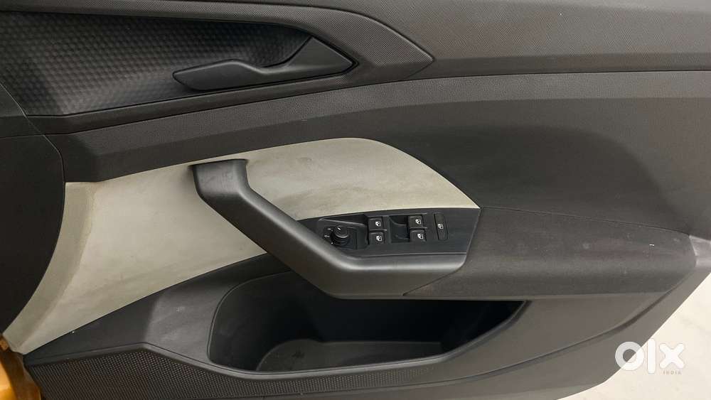 Skoda Kushaq 1.0 Tsi Active, 2022, Petrol