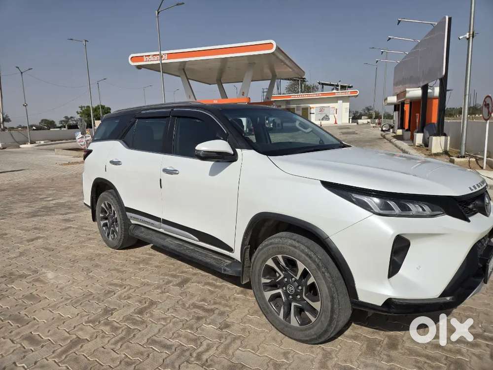 Toyota Fortuner Legender 4x4 At 2023