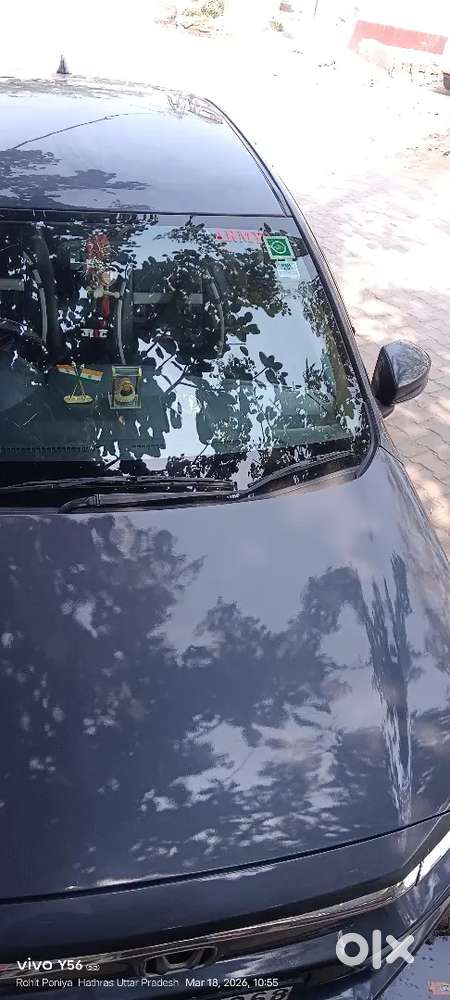 बहुत ही बढ़िया गाड़ी है कंडीशन एकदम अच्छी है