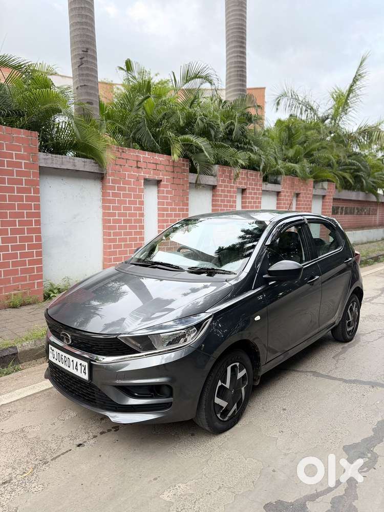 Tata Tiago 1.2 Revotron Xm Cng, 2025, Cng & Hybrids