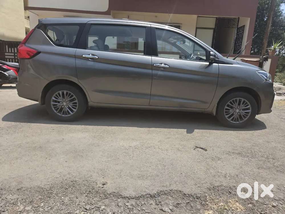 Ertiga Smart Hybrid Zxi