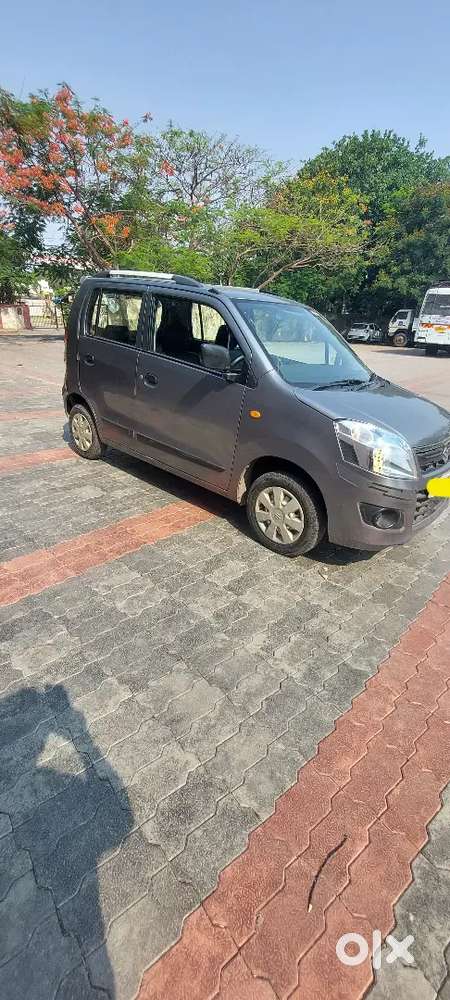 Well-maintained Dec. 2015 Maruti Suzuki Wagon R 1.0 Cng