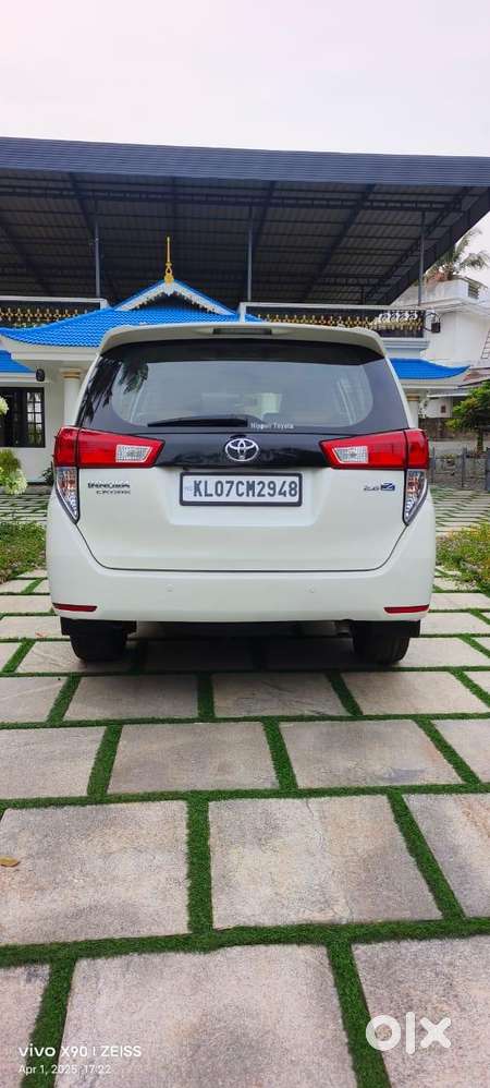 Toyota Innova Crysta 2.8 Zx At, 2016, Diesel
