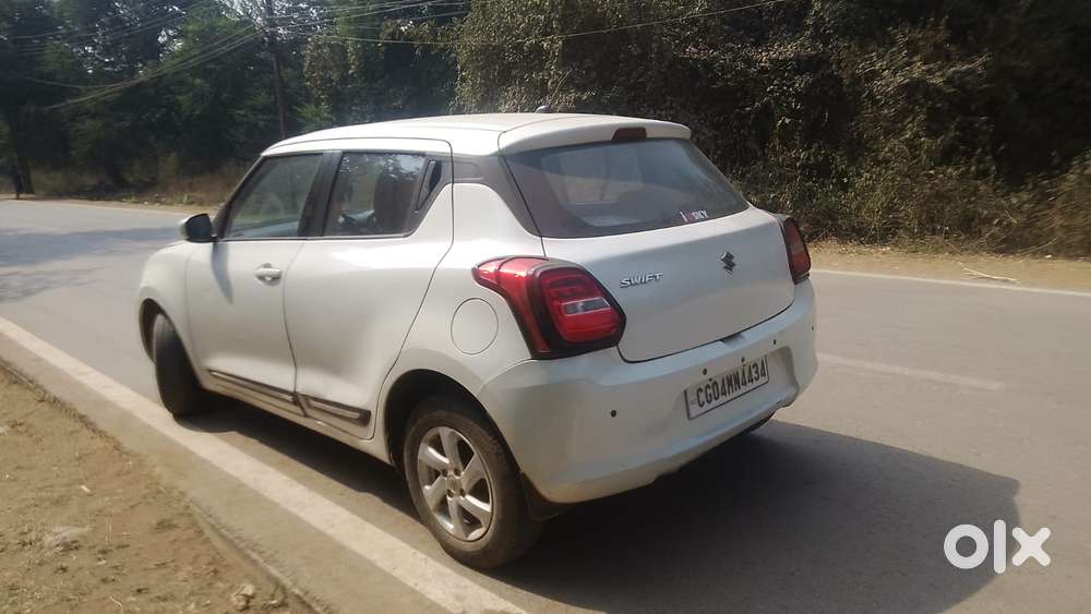 Maruti Suzuki Swift Vxi + Manual, 2019, Petrol