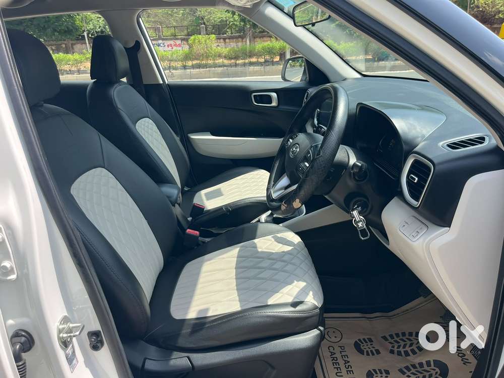 Hyundai Venue S 1.2 Petrol, 2023, Petrol