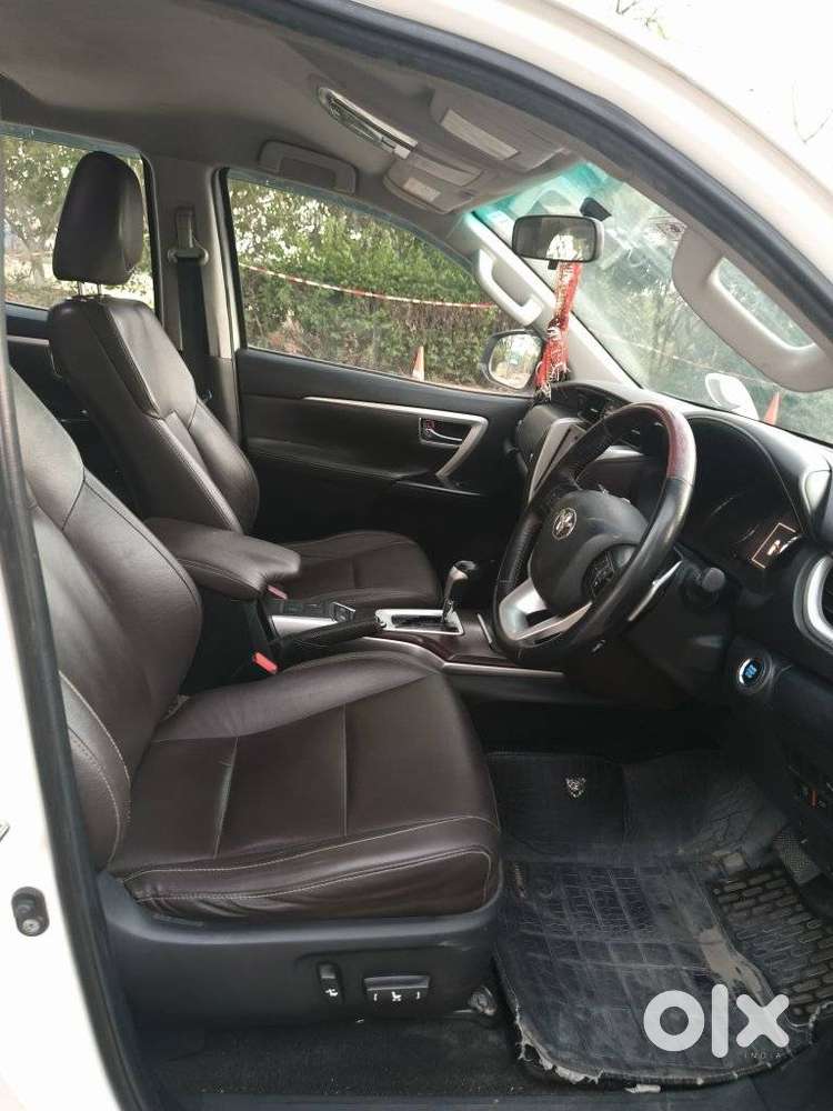 Toyota Fortuner 4x2 At 2.8 Diesel, 2018, Diesel