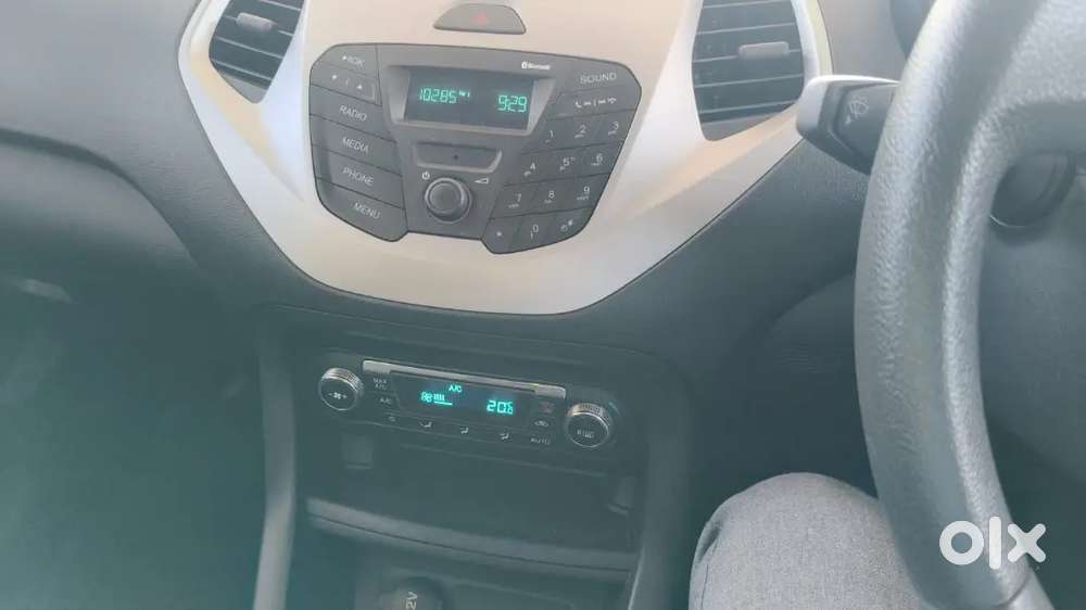 Ford Figo 2017 Petrol Well Maintained, With Company Service Record
