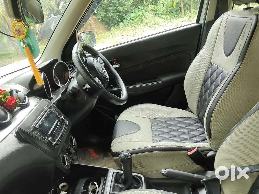 Maruti Suzuki Swift Vxi 2021