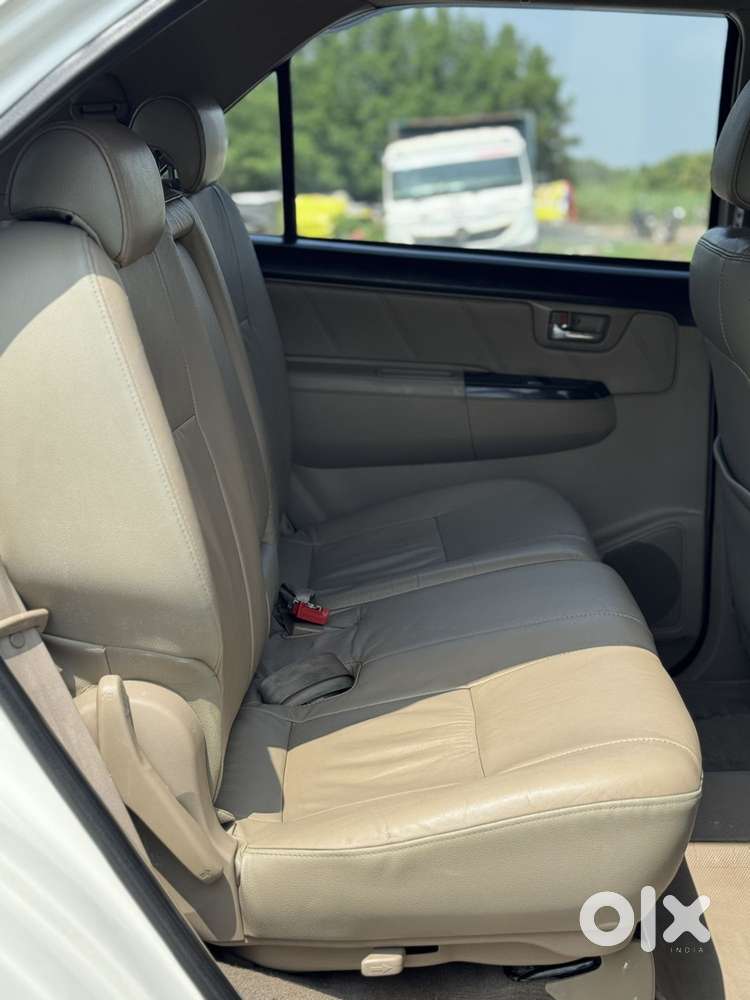 Toyota Fortuner 3.0 4x2 Automatic, 2015, Diesel