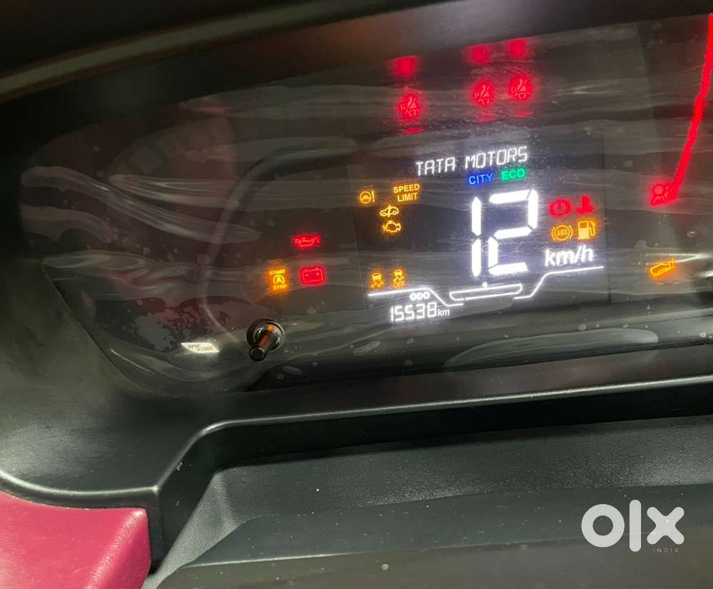Tata Punch Petrol Manual 2025 Car