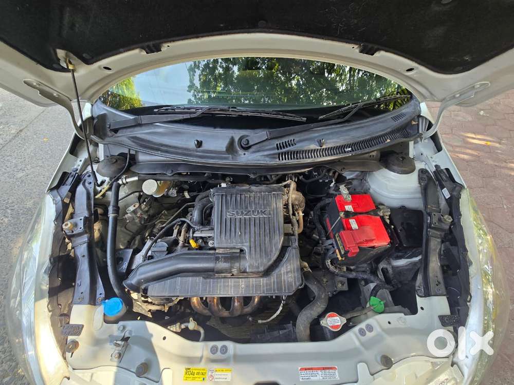 Maruti Suzuki Swift Vxi + Manual, 2016, Petrol