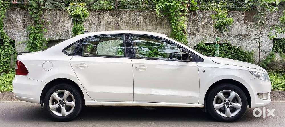 Skoda Rapid Elegance Mpi, 2014, Petrol