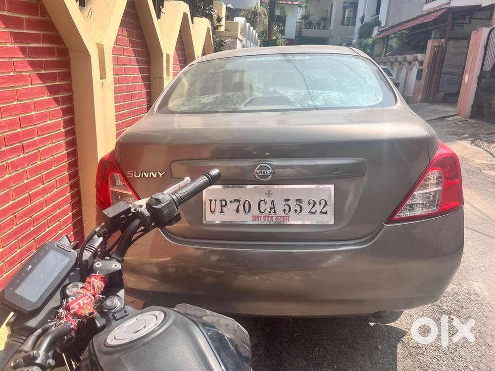Nissan Sunny Petrol 2013