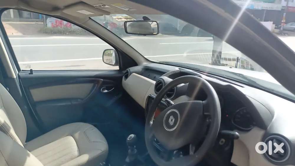 Renault Duster Diesel 2013 110pxl