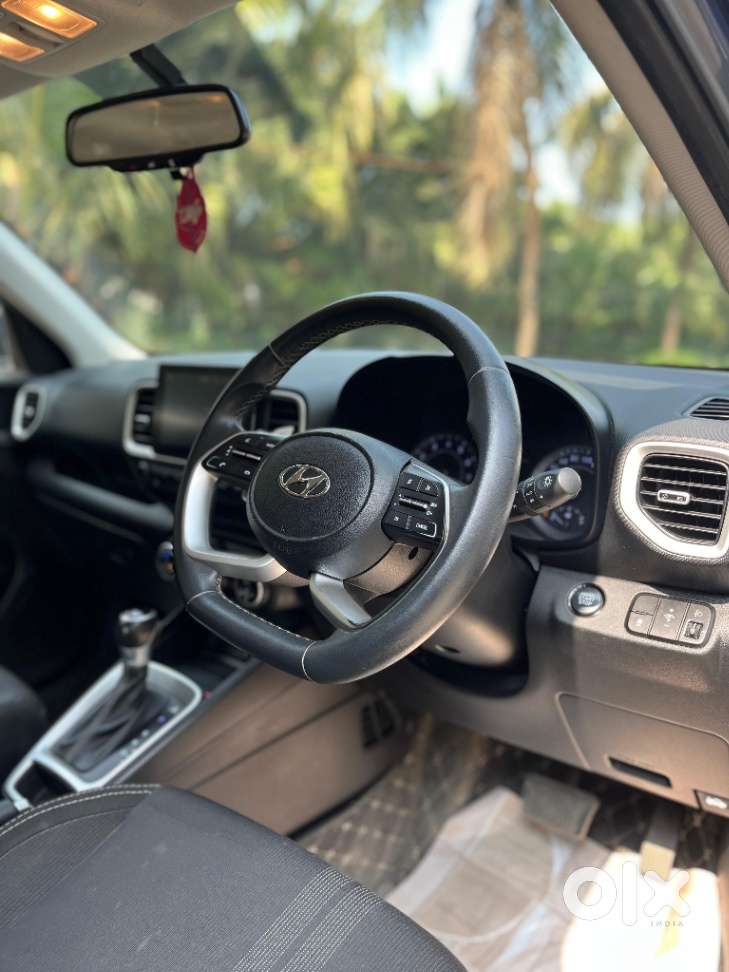 Hyundai Venue Sx Plus Turbo Dct, 2022, Petrol