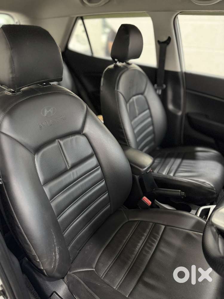Hyundai Venue S 1.2 Petrol, 2022, Petrol