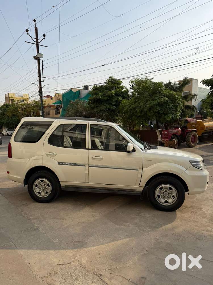 Tata Safari Storme [2015-2019] 2.2 Ex 4x2, 2016, Diesel