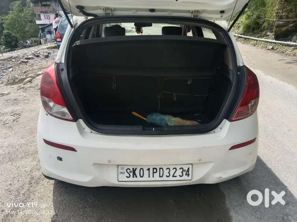 Hyundai I20 2013 Petrol 450000 Km Driven Abs