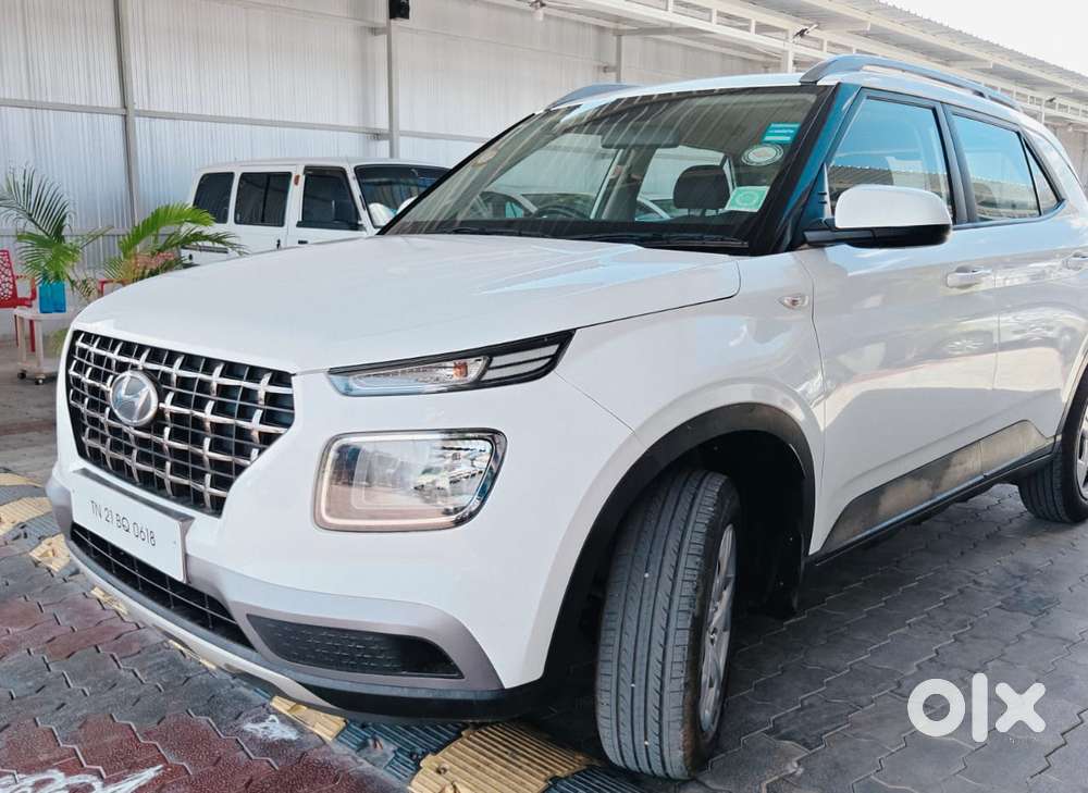 Hyundai Venue S, 2022, Petrol