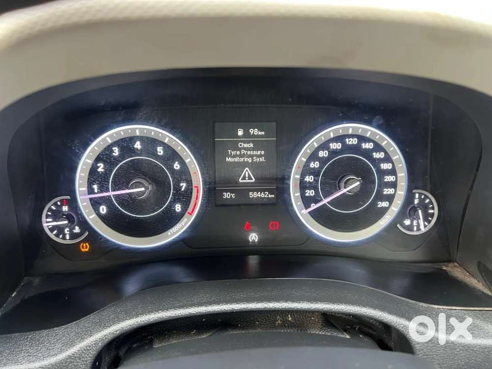 Hyundai Creta Sx (o) 1.5 Petrol Cvt, 2023, Petrol