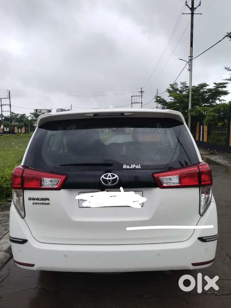 Toyota Innova Crysta 2023 Drives Smoothly