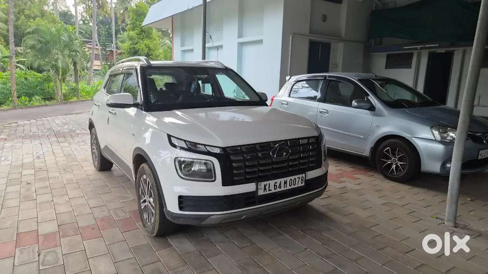 Hyundai Venue Knight 2023 Automatic