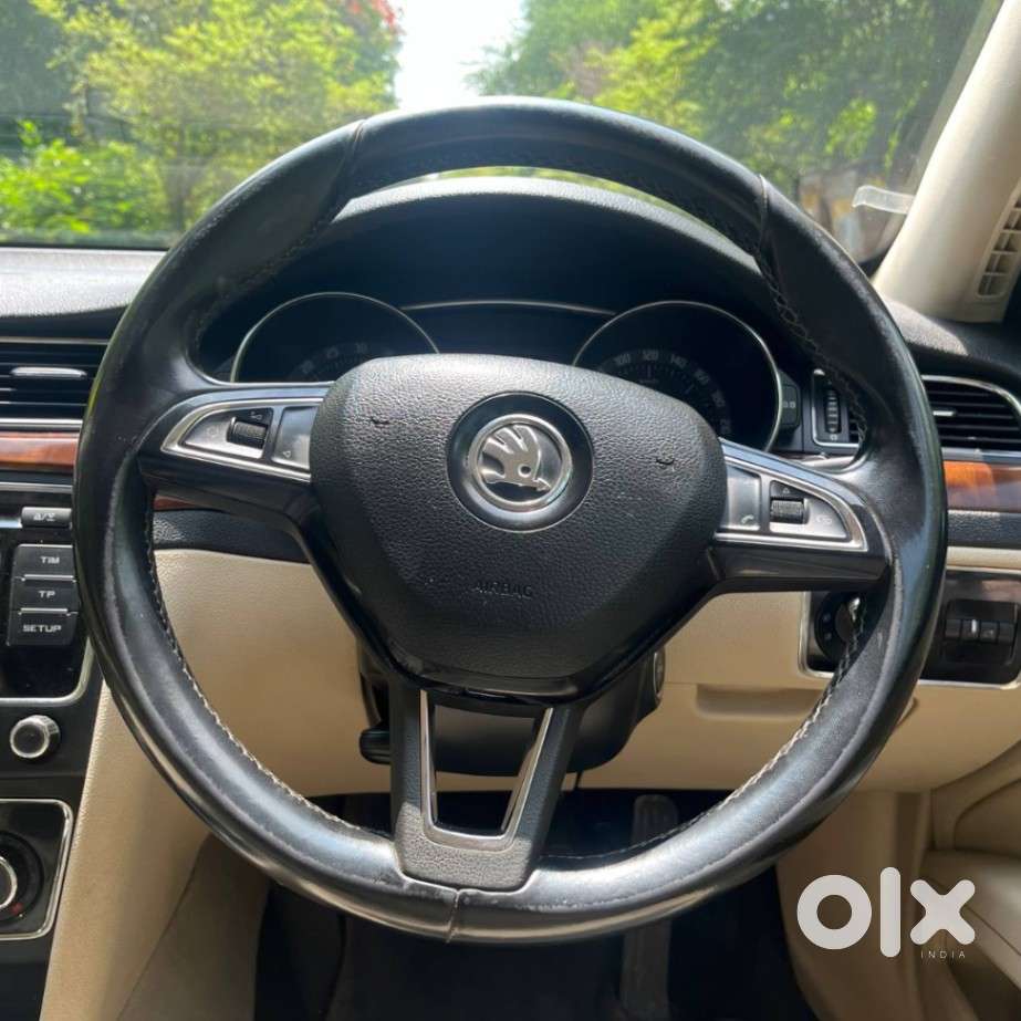 Skoda Superb 2.0 Elegance Tdi Cr At, 2015, Diesel