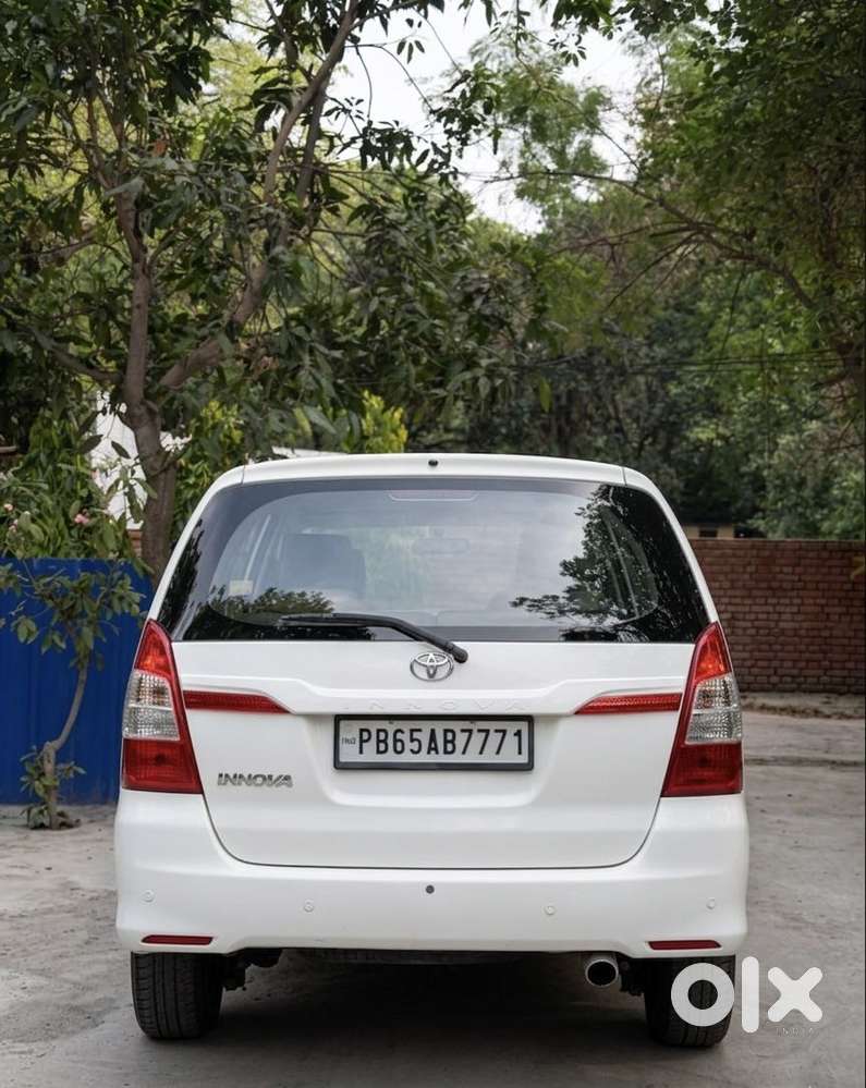 Toyota Innova 2.5 Gx 7 Seater Limited Edition, 2014, Diesel