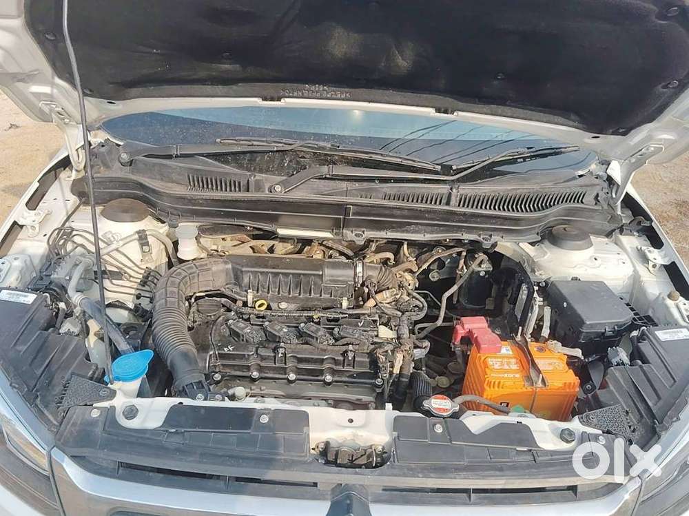Maruti Suzuki Brezza Zxi Plus At, 2022, Petrol