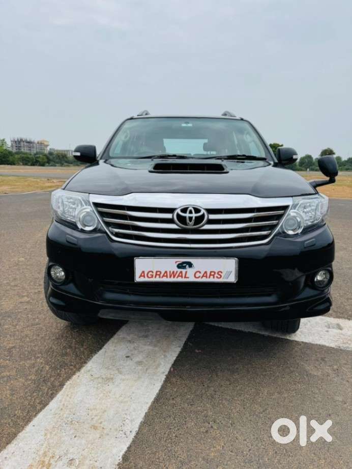 Toyota Fortuner 3.0 4x2 Mt, 2014, Diesel