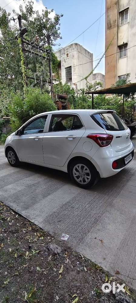 Hyundai Grand I10 Magna O At Petrol, 2017, Cng & Hybrids