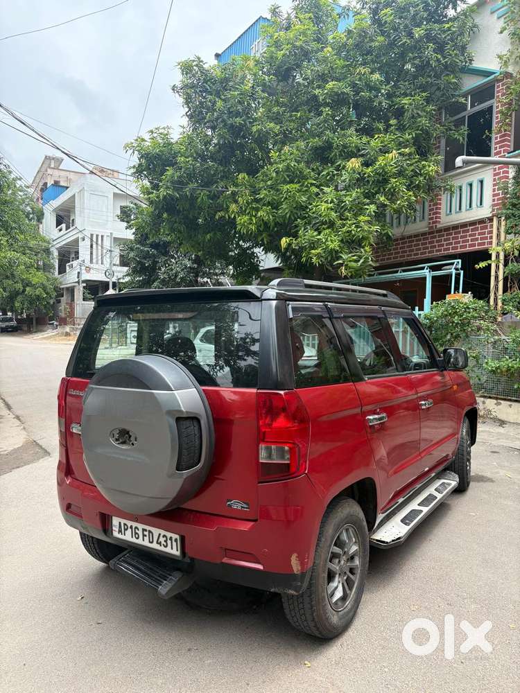 Mahindra Tuv 300 T10, 2018, Diesel