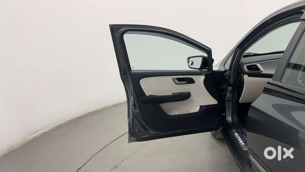 Tata Altroz 1.5 Xz Diesel, 2023, Diesel