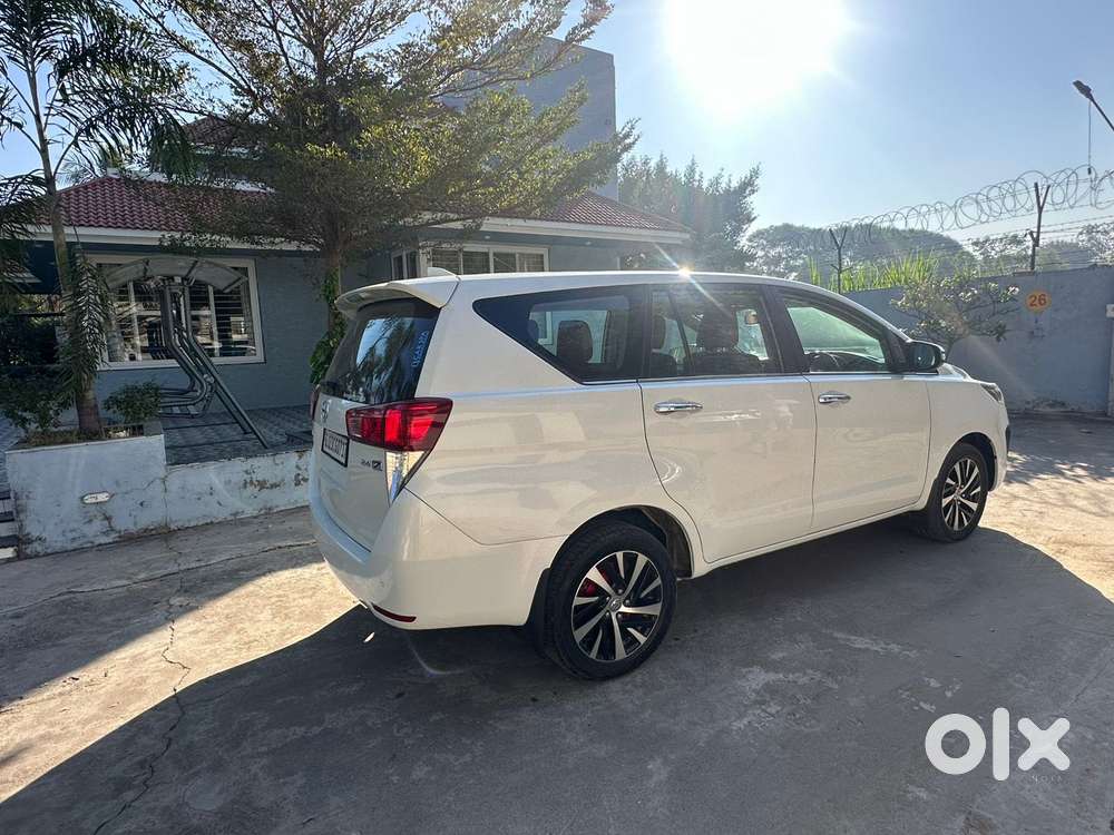 Toyota Innova Crysta [2020-ongoing] 2.7 Zx At 7 Str, 2022, Diesel