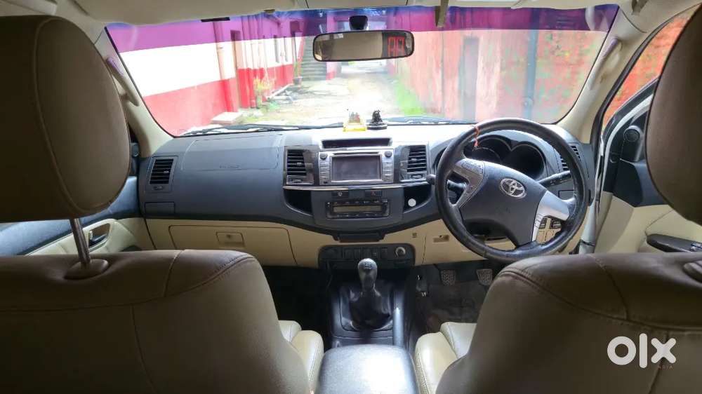 Toyota Fortuner Manual 2014