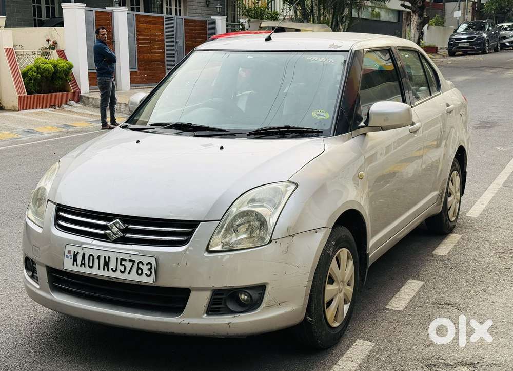 Maruti Suzuki Swift Dzire 1.2 Vxi BSIV, 2011, Petrol