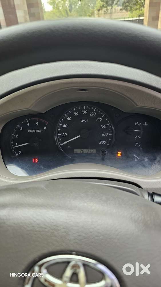 Toyota Innova 2.5 G (diesel) 7 Seater, 2015, Diesel