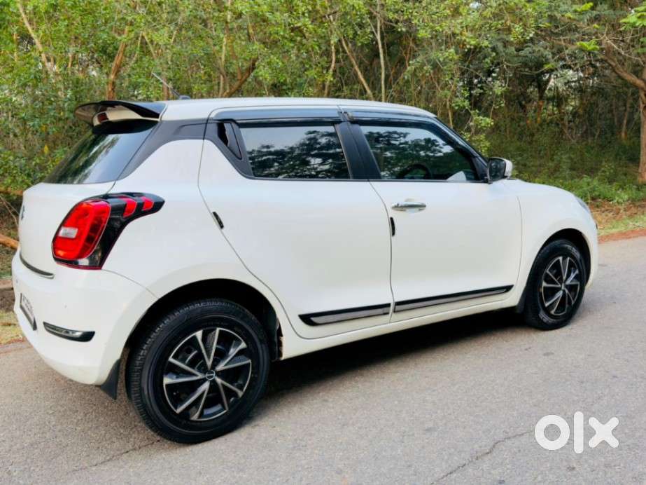 Maruti Suzuki Swift Vxi Optional, 2020, Petrol