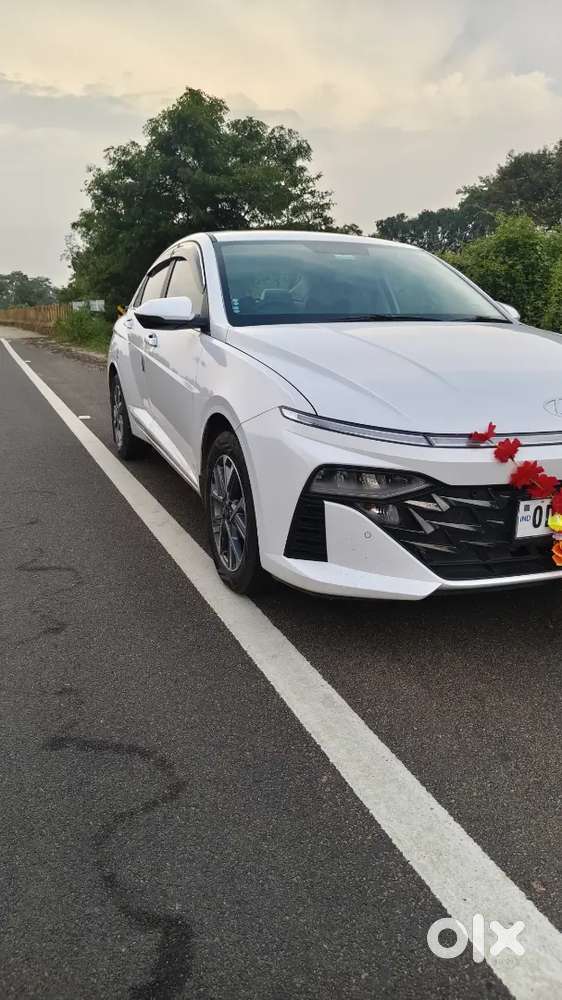 Hyundai Verna 1.5 Petrol Mt 2025