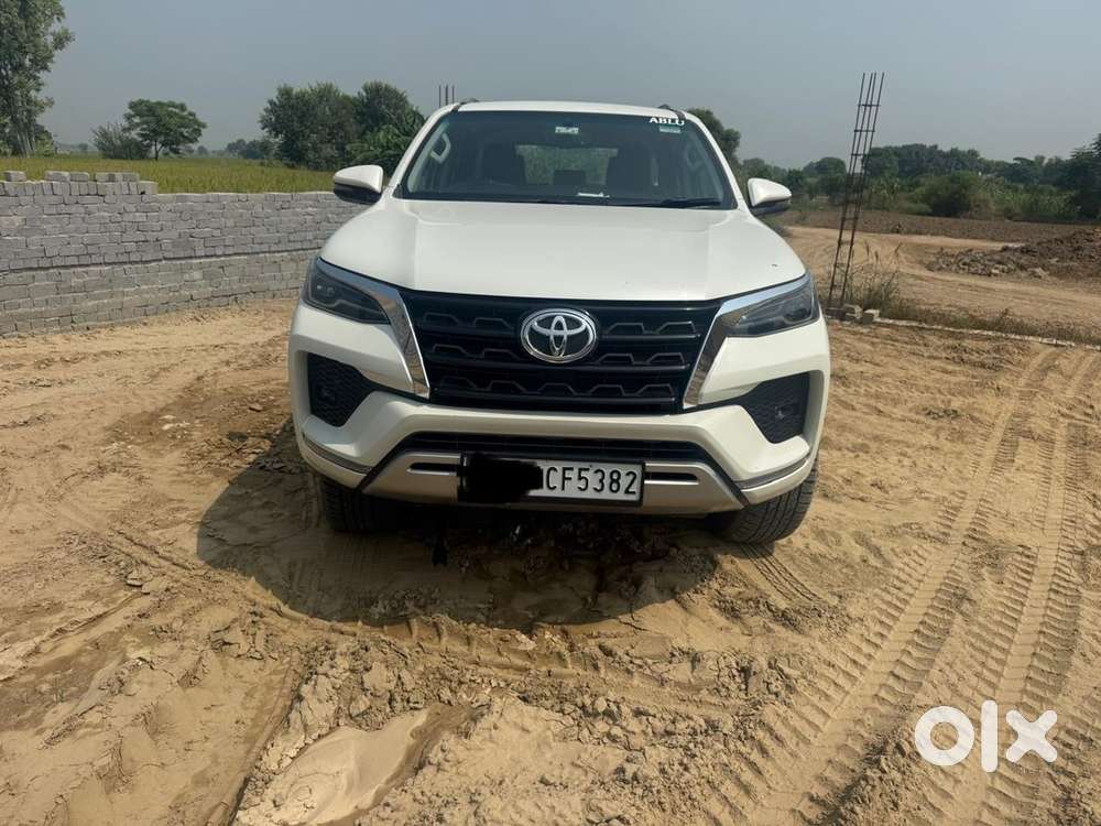 Toyota Fortuner Diesel Manual 2021