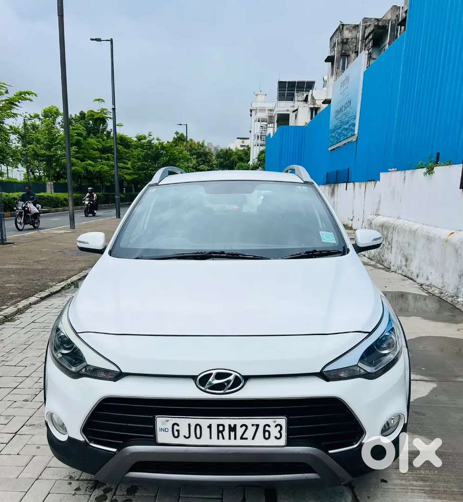 Hyundai I20 Active 2015 Petrol Well Maintained
