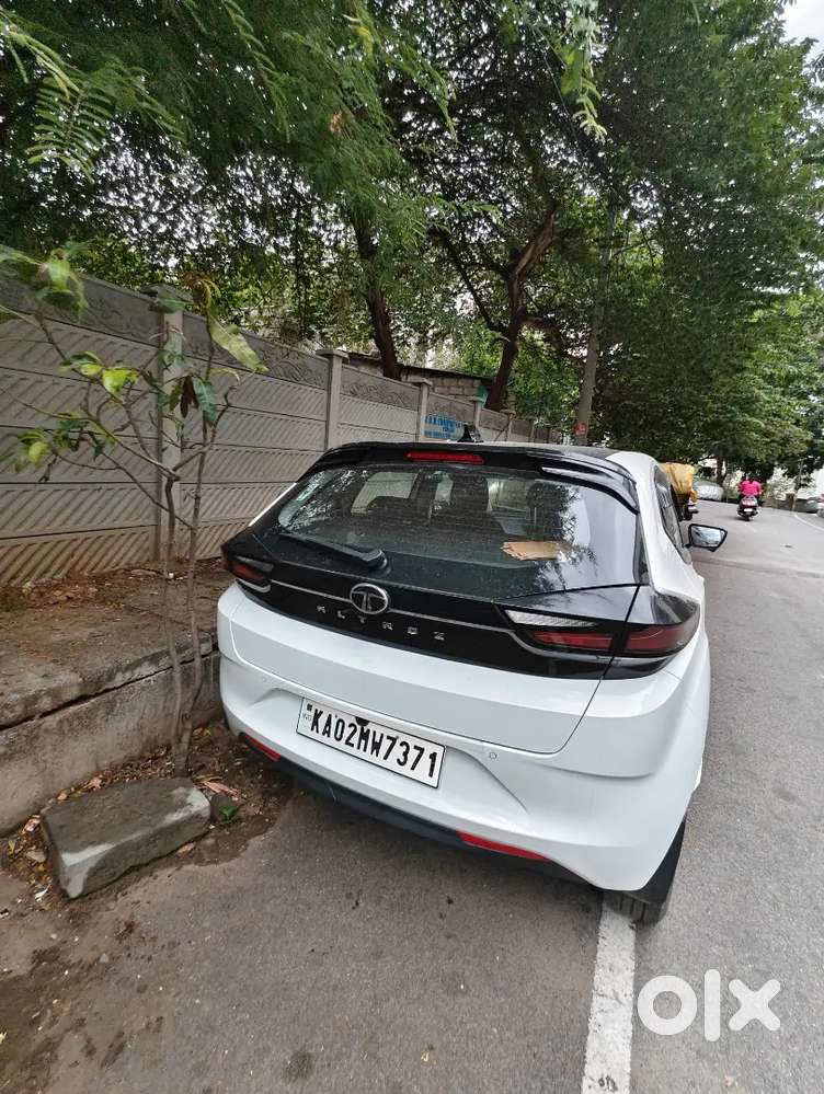 Tata Altroz 2025 Petrol Good Condition