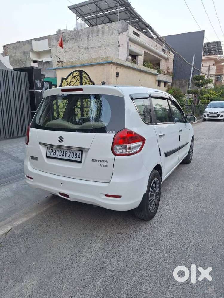 Maruti Suzuki Ertiga 2012-2015 Vdi, 2015, Diesel