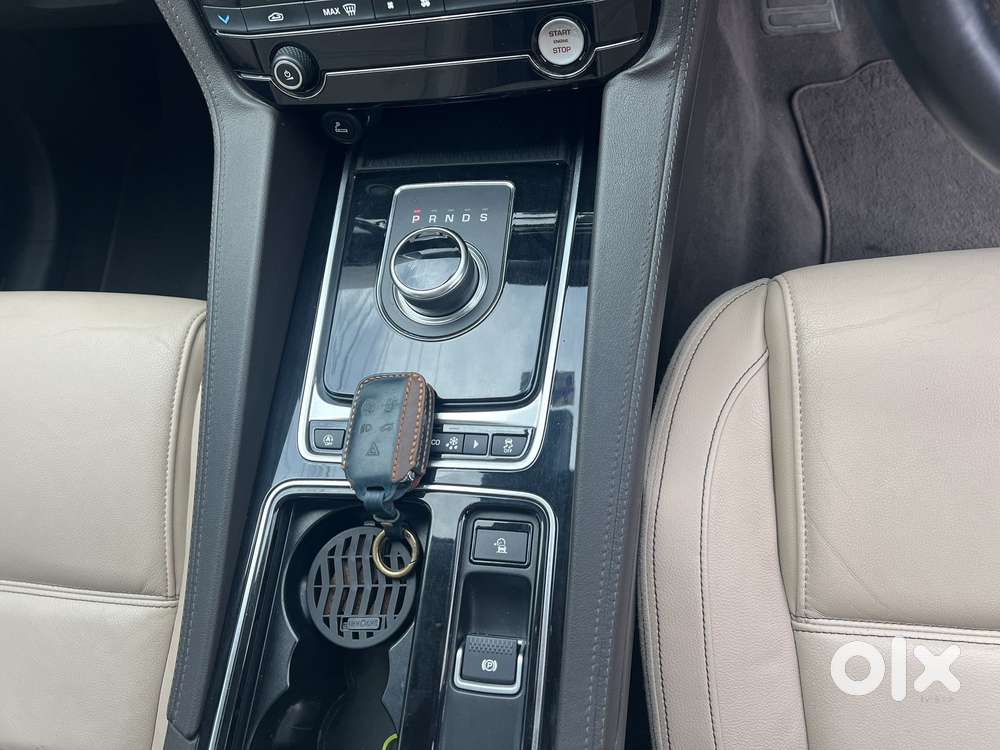 Jaguar F-pace Prestige 2.0 Awd, 2019, Diesel