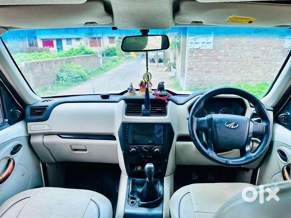 Mahindra Scorpio S4 Plus 9s, 2014, Diesel