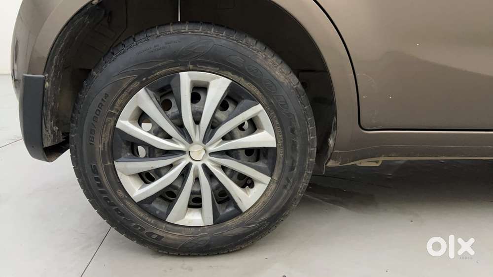 Maruti Suzuki Ritz Vxi, 2013, Petrol