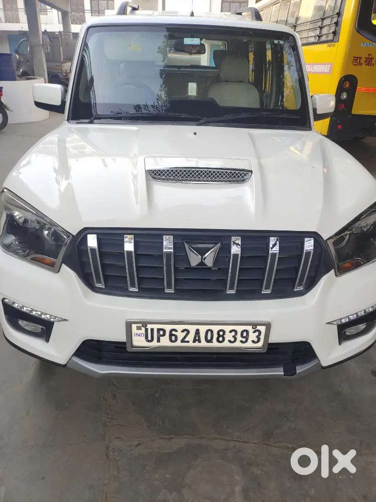 Mahindra Scorpio 2015 Diesel 160000 Km Driven